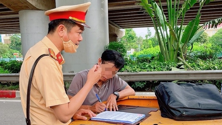 Công bố 10 phường, xã trên cả nước có nhiều người vi phạm giao thông nhất
