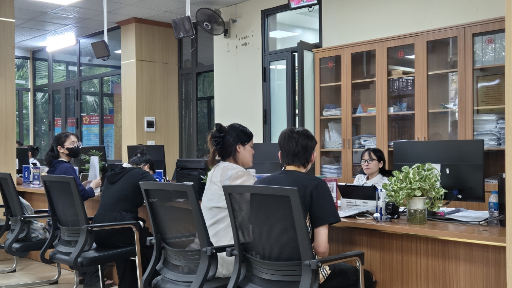 Chủ tịch xã Đan Phương sắp đối thoại với người dân, doanh nghiệp về thủ tục đất đai