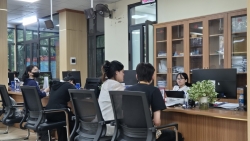 chu tich xa dan phuong sap doi thoai voi nguoi dan doanh nghiep ve thu tuc dat dai