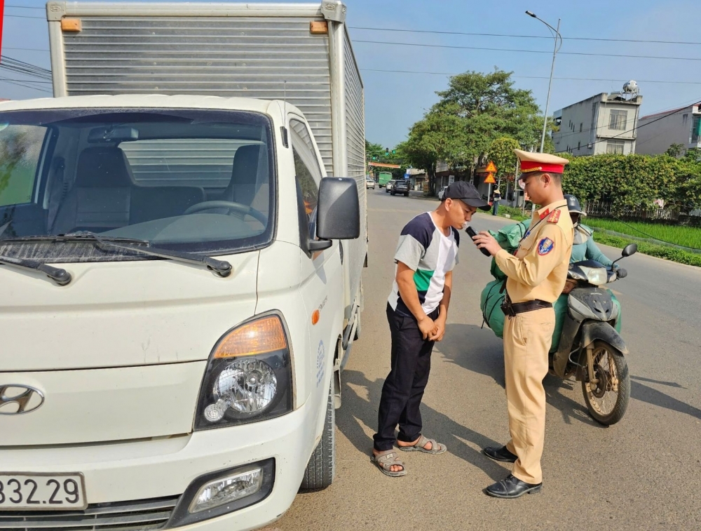Công bố 10 thì 6 xã, phường ở TP HCM có nhiều người vi phạm nồng độ cồn nhất Công bố 10 thì 6 xã, phường ở TP HCM có nhiều người vi phạm nồng độ cồn nhất
