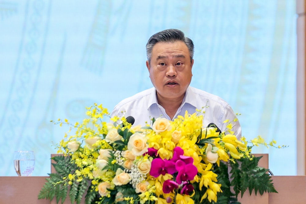 Thủ tướng phát động đợt thi đua cao điểm lập thành tích chào mừng Đại hội XIV của Đảng Thủ tướng phát động đợt thi đua cao điểm lập thành tích chào mừng Đại hội XIV của Đảng