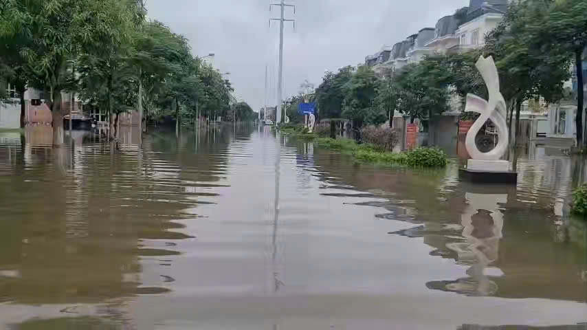 Cứ mưa là ngập, xã Hoài Đức kiến nghị sớm nạo vét, nâng cấp 2 kênh tiêu huyết mạch