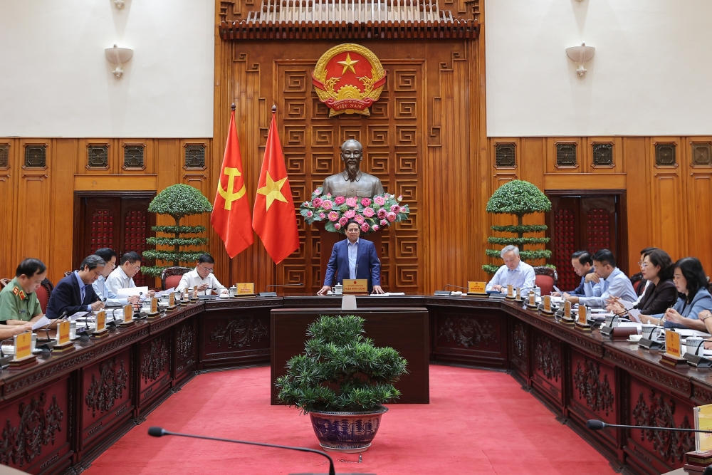 Thủ tướng chủ trì họp Thường trực Chính phủ: Triển khai ngay nhiều giải pháp cấp bách khắc phục hậu quả bão lũ