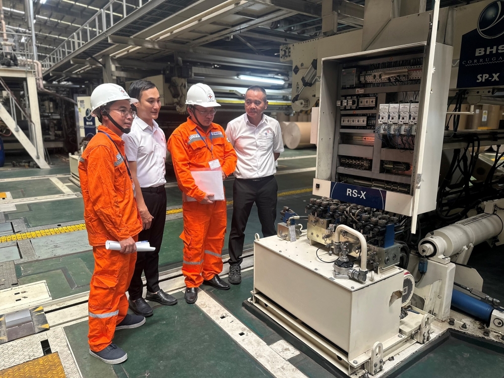 EVN thử nghiệm giá bán lẻ điện 2 thành phần trên giấy từ tháng 10/2025 EVN thử nghiệm giá bán lẻ điện 2 thành phần trên giấy từ tháng 10/2025