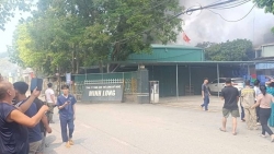 Hà Nội: Nổ tủ sấy tại Công ty TNHH thủ công mỹ nghệ Minh Long, 1 người tử vong