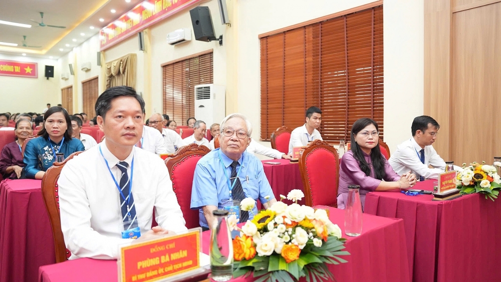 Hội Doanh nghiệp xã Dương Hòa: Tiên phong - Đoàn kết - Phát triển - Vươn xa Hội Doanh nghiệp xã Dương Hòa: Tiên phong - Đoàn kết - Phát triển - Vươn xa