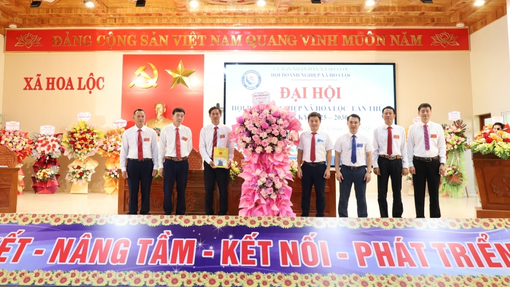Doanh nghiệp xã Hoa Lộc dám nghĩ, dám làm để xây dựng quê hương giàu đẹp, văn minh