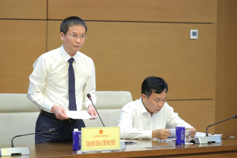 Tình trạng tham nhũng, lãng phí, tiêu cực trên một số lĩnh vực còn phức tạp