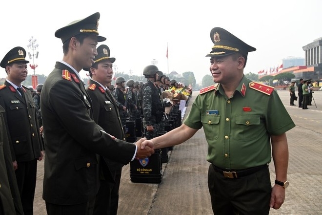 Công an Thủ đô khẳng định bản lĩnh, trí tuệ trong giai đoạn mới Công an Thủ đô khẳng định bản lĩnh, trí tuệ trong giai đoạn mới