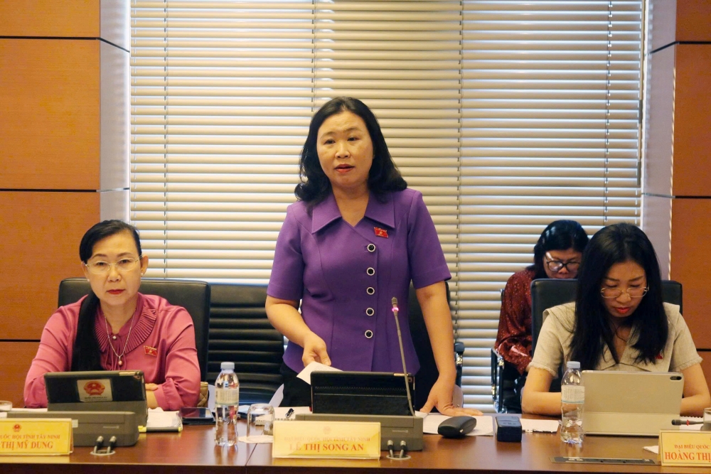 Phó Chủ tịch Quốc hội: Gấp rút đào tạo lại cán bộ xã, cả tư duy và kiến thức