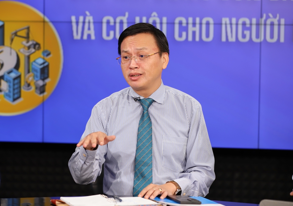 Giá nhà gấp 30-40 lần thu nhập của người dân, cần cắt giảm chi phí hành chính để hạ nhiệt