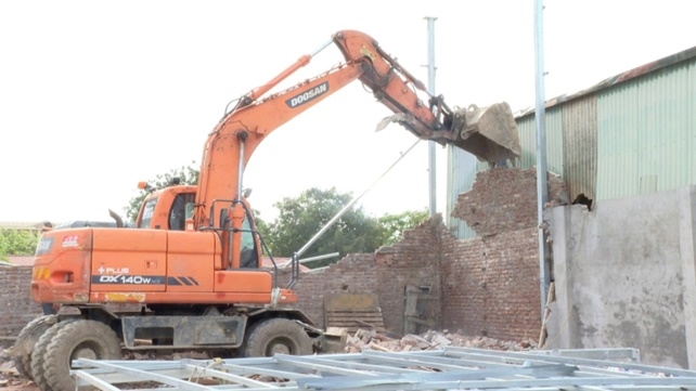 Xã Hoài Đức quyết liệt xử lý vi phạm đất đai, xây dựng, lập lại trật tự kỷ cương Xã Hoài Đức quyết liệt xử lý vi phạm đất đai, xây dựng, lập lại trật tự kỷ cương