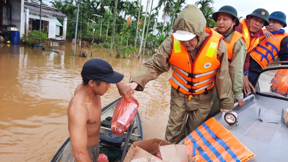 Bí thư Thành ủy Hà Nội gửi thư thăm hỏi 3 tỉnh miền Trung bị thiệt hại do thiên tai