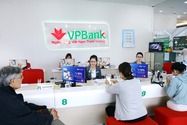 VPBank giảm lãi suất, mạnh tay tiếp vốn cho doanh nghiệp nhỏ dịp cuối năm