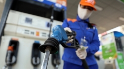 Bộ Tài chính lần thứ 3 đề nghị Bộ Công thương có ý kiến về điều chỉnh chi phí xăng dầu