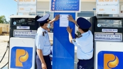 Bộ Công thương yêu cầu giám sát việc thực hiện cam kết của doanh nghiệp xăng dầu