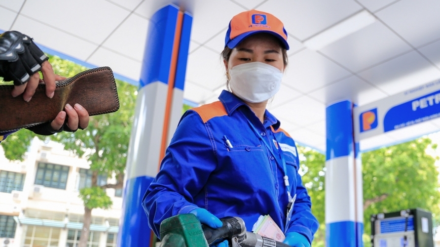 Bộ Tài chính lên tiếng việc cây xăng phải xuất hóa đơn điện tử