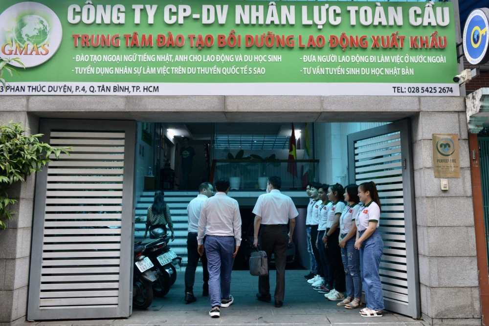 Hàng loạt doanh nghiệp vi phạm đưa lao động đi nước ngoài Hàng loạt doanh nghiệp vi phạm đưa lao động đi nước ngoài