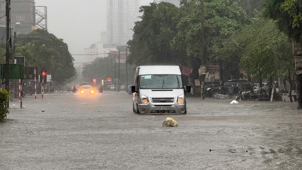 Bộ Xây dựng lý giải nguyên nhân Hà Nội cứ mưa to là ngập nhiều nơi