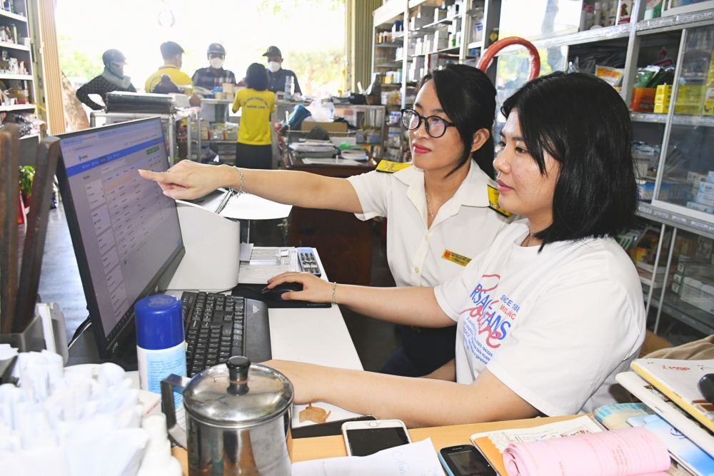 Cao điểm 60 ngày chuyển thuế khoán sang kê khai với hộ kinh doanh