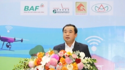 neu nong dan di mot minh thi se chi la nguoi san xuat nho le