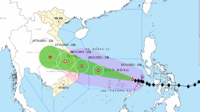 Công tác chống bão số 13 phải đặt trong tình trạng "khẩn cấp hơn, nguy hiểm hơn"