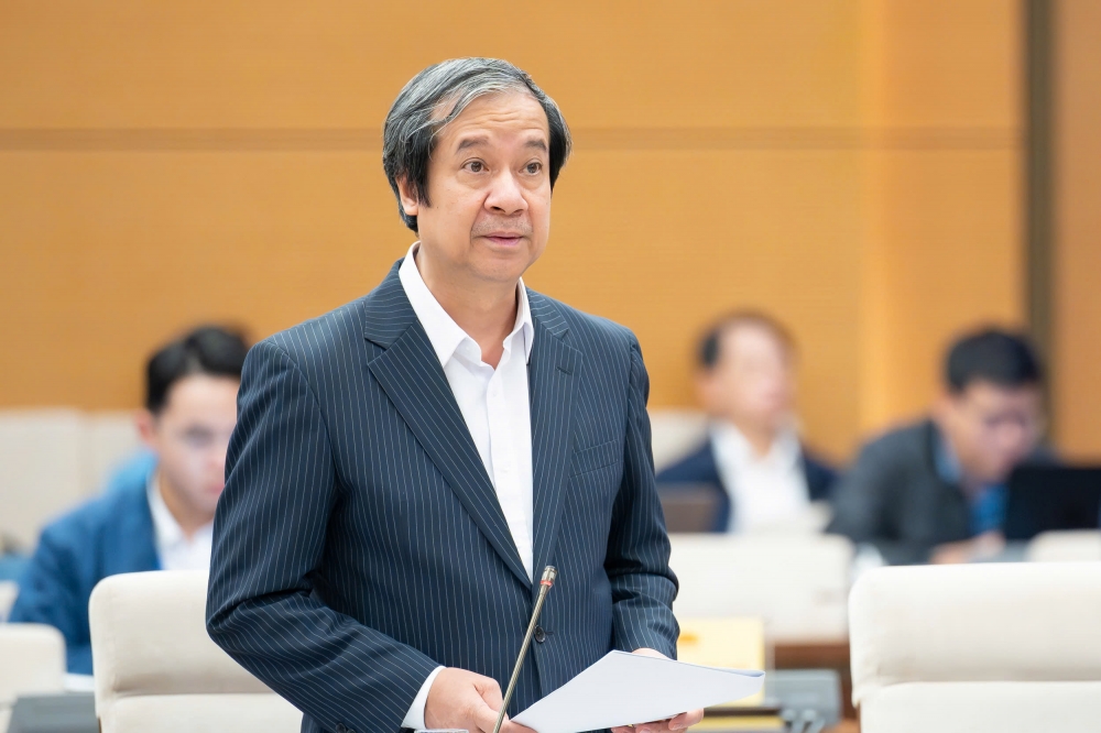 Đề nghị giao quyền cho Chủ tịch UBND cấp xã điều động, thuyên chuyển giáo viên