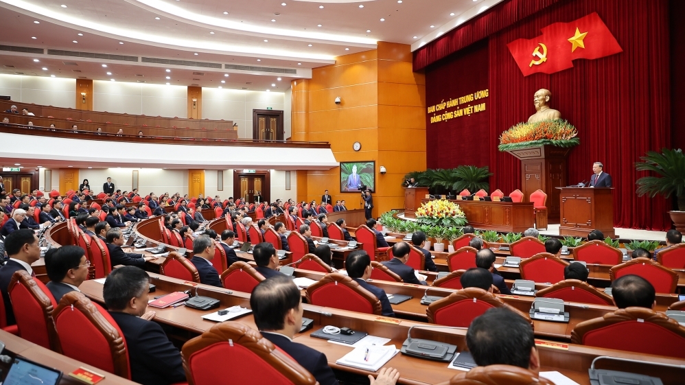 Trung ương thống nhất nhân sự giới thiệu tham gia Bộ Chính trị, Ban Bí thư khóa XIV