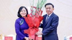 Ủy ban Trung ương MTTQ Việt Nam lần đầu tiên có nữ Chủ tịch