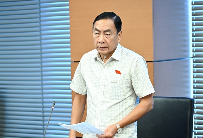 Đại biểu Quốc hội nói việc người có tiền sẵn sàng xây dựng sai phép, phạt rồi cho tồn tại