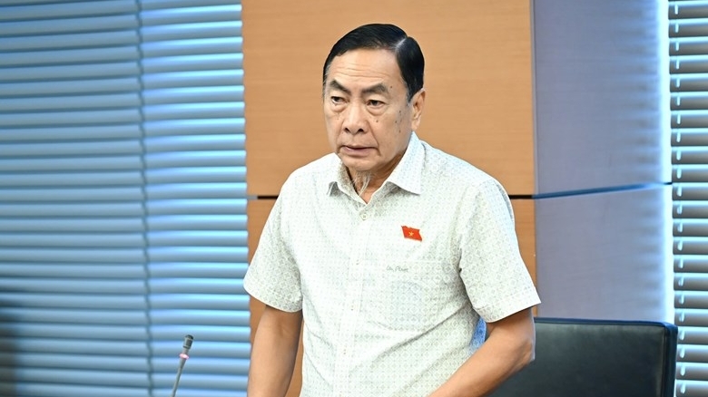 Đại biểu Quốc hội nói việc người có tiền sẵn sàng xây dựng sai phép, phạt rồi cho tồn tại