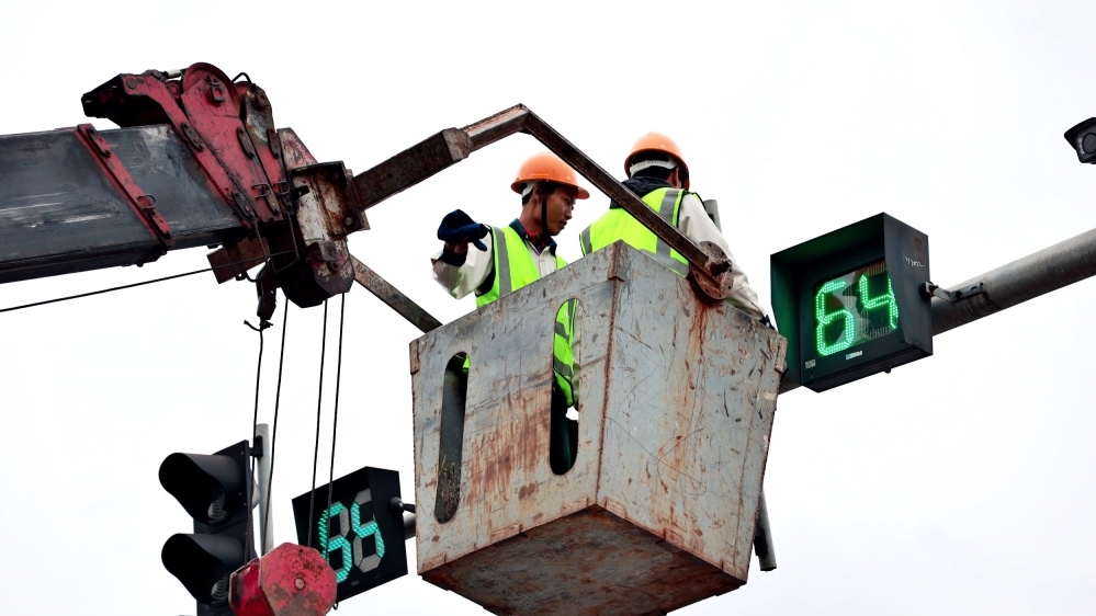 Hà Nội nâng cấp hệ thống đèn tín hiệu giao thông, ứng dụng công nghệ AI