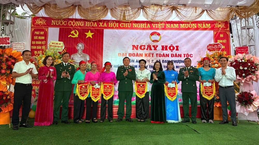 Chung sức, đồng lòng xây dựng xã Đan Phượng đoàn kết, văn hóa và nghĩa tình