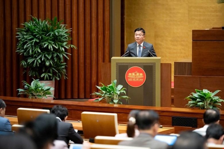 Quốc hội chốt mục tiêu GDP 2026 tăng trên 10%, GDP đầu người 5.400 - 5.500 USD