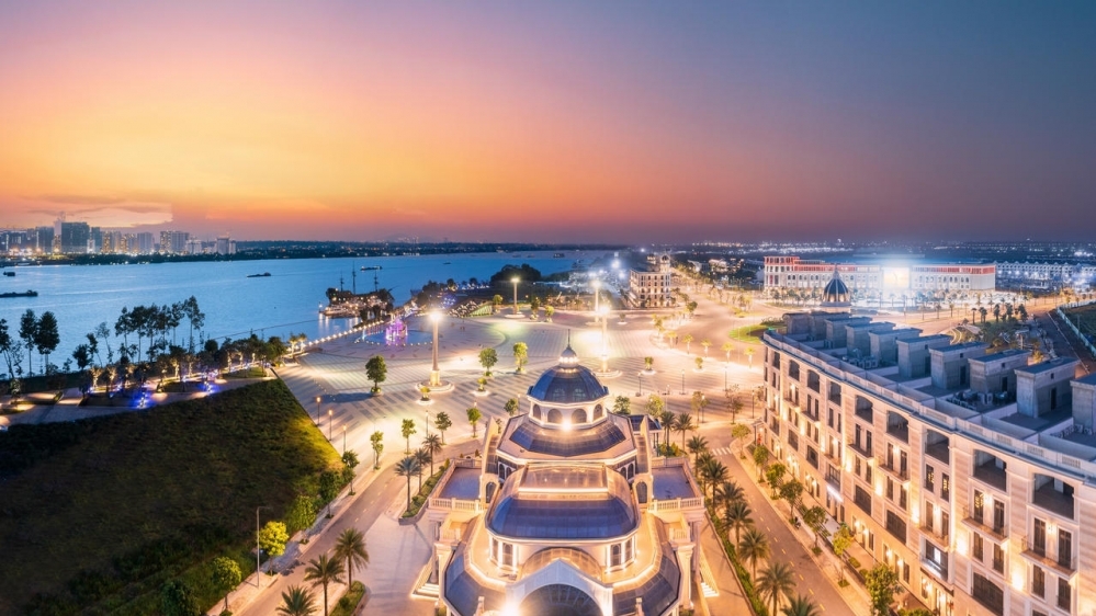 Cổ phiếu NVL của Tập đoàn Novaland tiếp tục tăng kịch trần