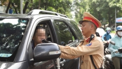 Hà Nội tổng kiểm tra nồng độ cồn trên diện rộng