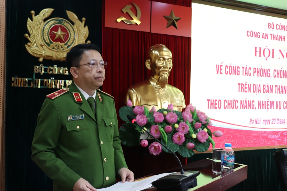 Công an Hà Nội bàn cách phòng chống ùn tắc giao thông