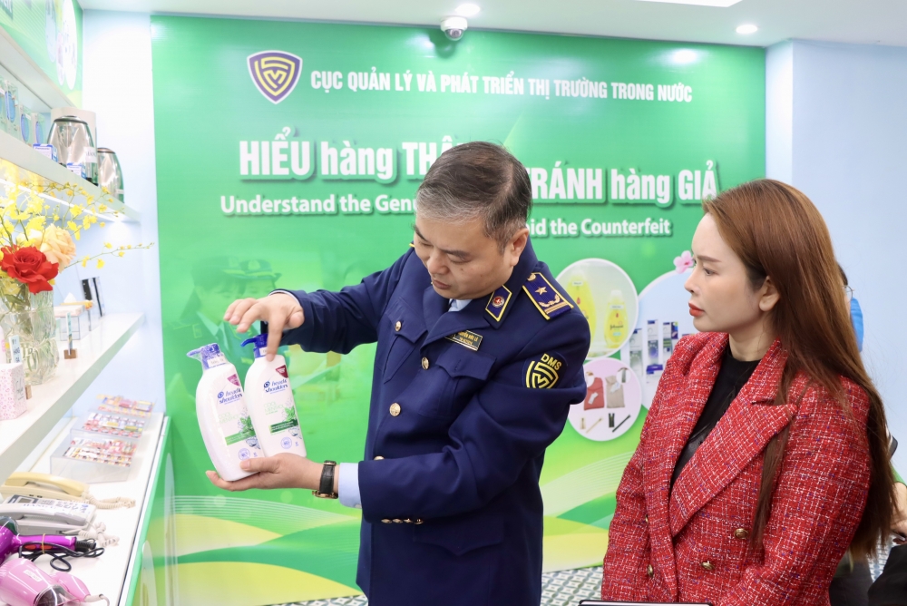 Hiểu hàng thật - Tránh hàng giả