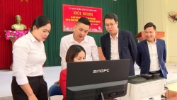 Xã Hoài Đức ra mắt 5 điểm hỗ trợ thủ tục hành chính trực tuyến