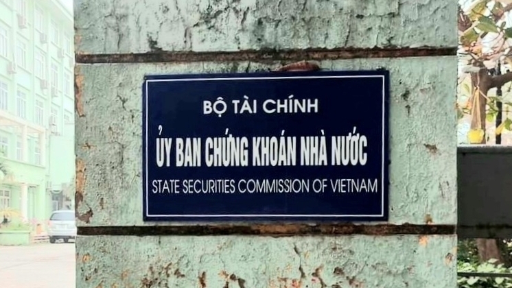 Ủy ban Chứng khoán Nhà nước xử lý hàng loạt công ty vi phạm
