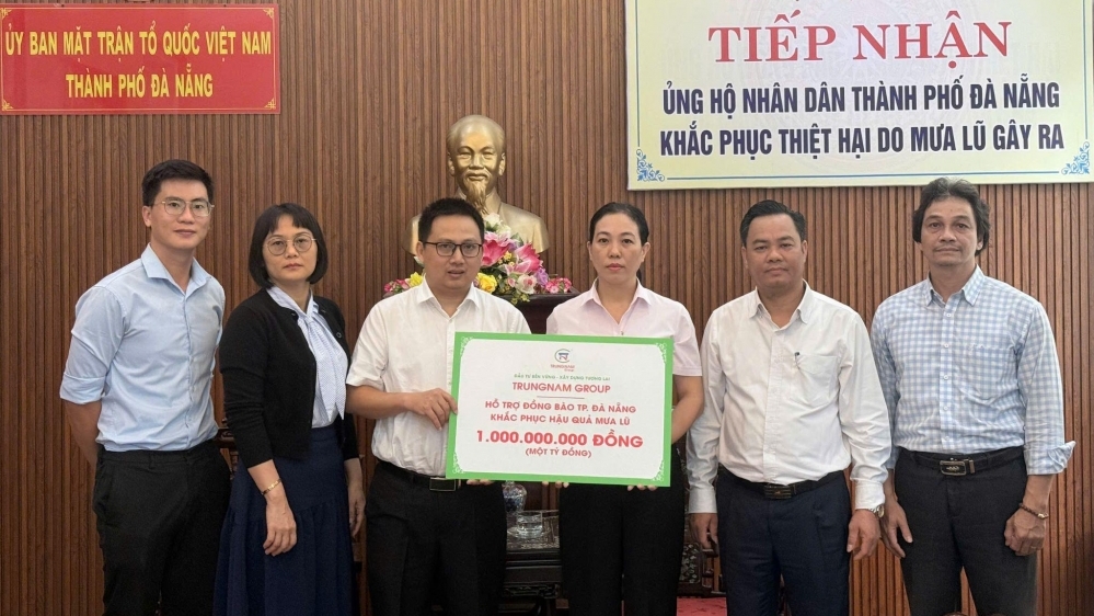 Trungnam Group san sẻ hoạn nạn với đồng bào vùng lũ miền Trung