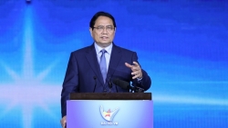 thu tuong doanh nhan tre phai lam giau chinh dang thuong ton phap luat