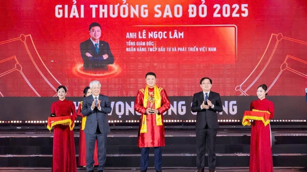 Doanh nhân Sao Đỏ 2025 Lê Ngọc Lâm: Niềm tự hào của “người BIDV”