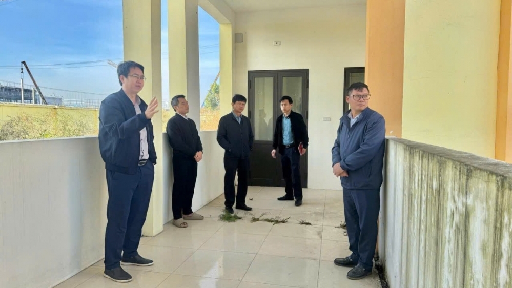 Lãnh đạo xã Hoài Đức kiểm tra tiến độ một số công trình, dự án hạ tầng