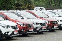 Vingroup lại chơi lớn, tặng xe ô tô VinFast cho khách mua nhà