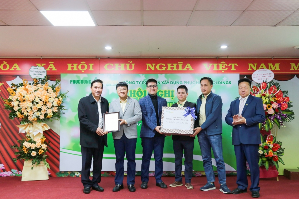 Một năm nỗ lực vượt khó của Phục Hưng Holdings