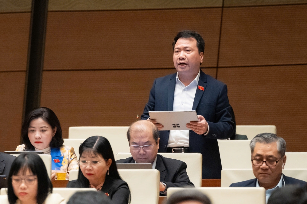 Hoàn thiện pháp luật để có đội ngũ cán bộ bản lĩnh, liêm chính, dám hành động