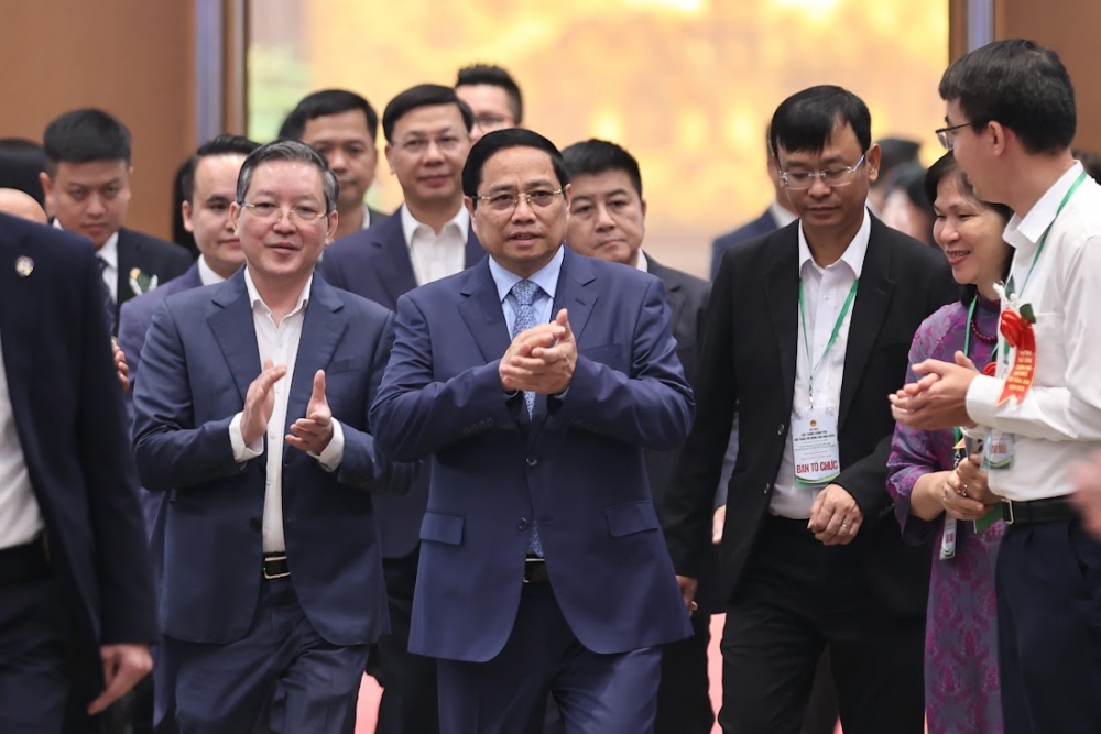 Nông dân đoàn kết tạo ra sức mạnh, hợp tác tạo ra lợi ích, đối thoại để hiểu nhau Nông dân đoàn kết tạo ra sức mạnh, hợp tác tạo ra lợi ích, đối thoại để hiểu nhau