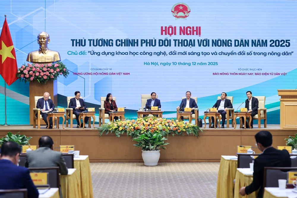 Nông dân đoàn kết tạo ra sức mạnh, hợp tác tạo ra lợi ích, đối thoại để hiểu nhau Nông dân đoàn kết tạo ra sức mạnh, hợp tác tạo ra lợi ích, đối thoại để hiểu nhau