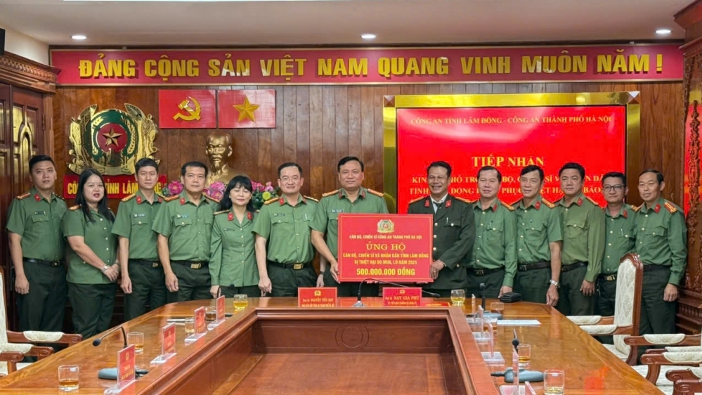 Công an Thủ đô hướng về Lâm Đồng: Kết nối yêu thương, sẻ chia hy vọng